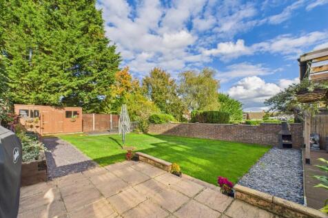 CAM02136G0-PR0484-STILL015