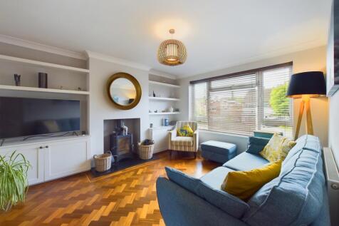 CAM02119G0-PR0237-STILL005