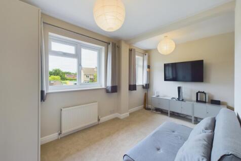 CAM02119G0-PR0237-STILL014