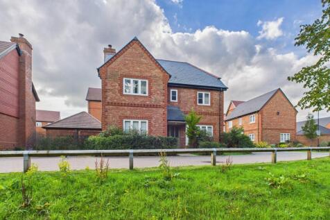 CAM02136G0-PR0473-STILL005