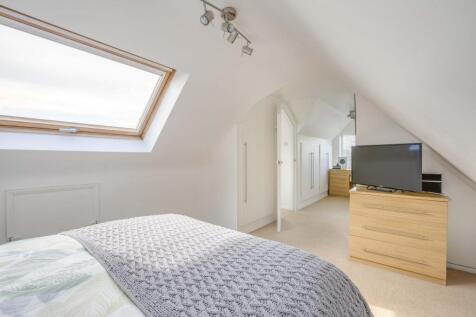 15 Greenside, SL8 5TW (LOW RES)-1