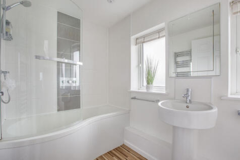 15 Greenside, SL8 5TW (LOW RES)-6