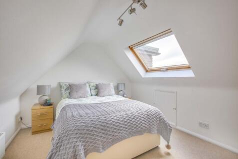 15 Greenside, Bourne End, SL8 5TW EXTRA (LOW RES)-