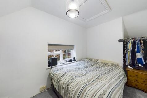 CAM00080P1-PR0449-STILL05