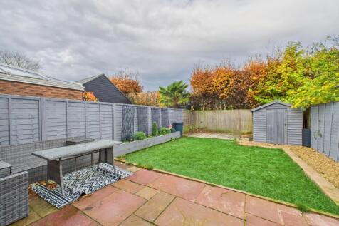 CAM02136G0-PR0487-STILL010