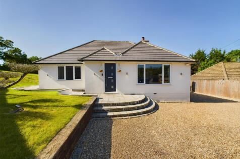 CAM02136G0-PR0024-STILL015