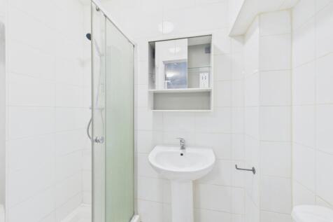 CAM02119G0-PR0493-STILL001