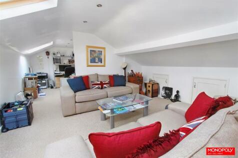 Loft Room..jpg