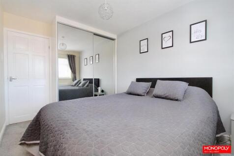 Master Bedroom.jpg