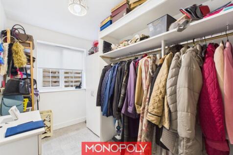 Cloakroom.jpg