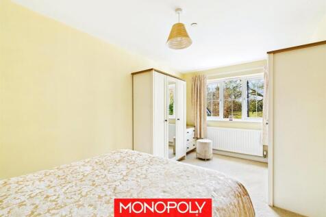 Bedroom 2..jpg