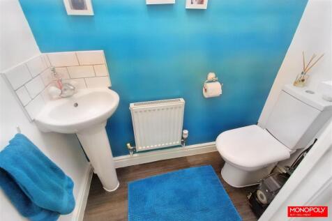 Downstairs WC.jpg