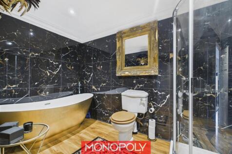 Master Ensuite