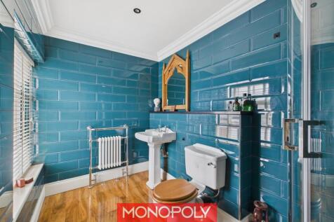 Bedroom 2 Ensuite