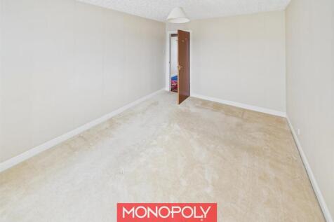 Bedroom 2.jpg