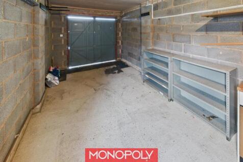 Garage.jpg