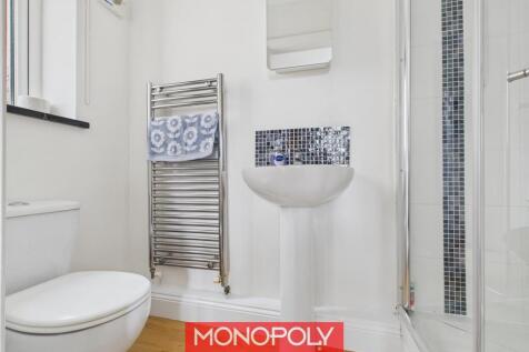 Master En-Suite