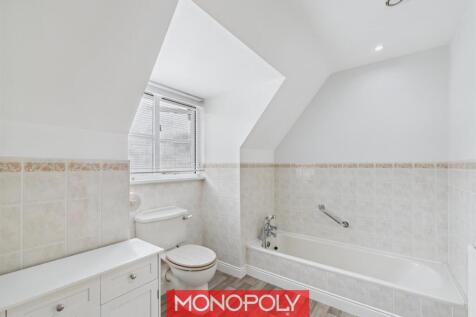 Master En-Suite