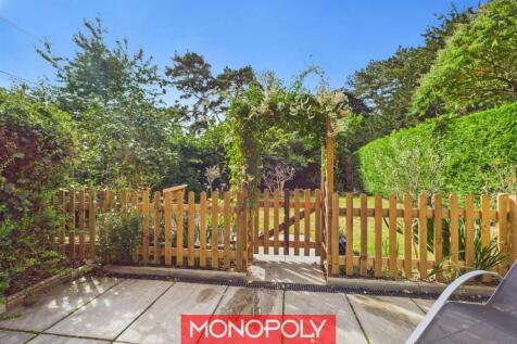 Walled Front Garden