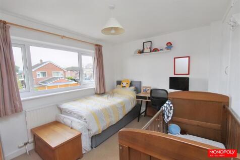 Bedroom 2..jpg