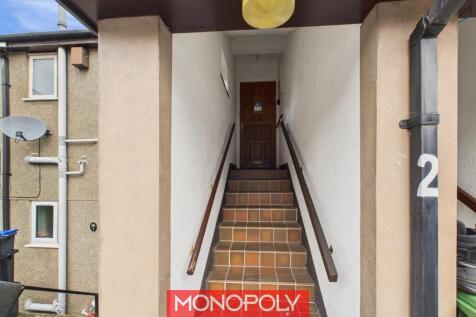 Access &amp; Entrance Hall