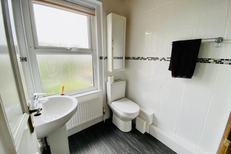 ashey shower room 