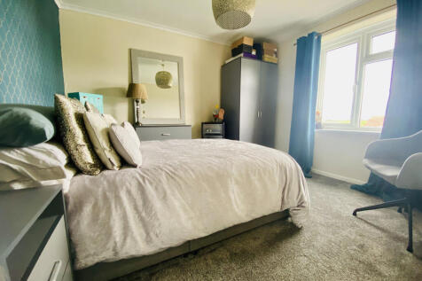 hillcrest bed 2 