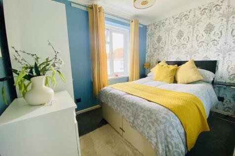 hillcrest bed 3 