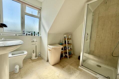 barley ensuite 