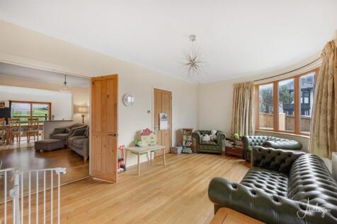 Front Living room