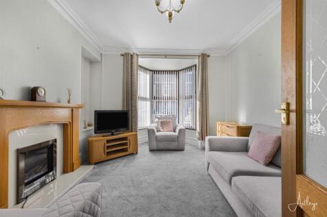 Front lounge