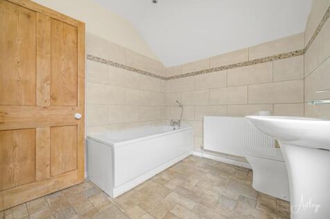 Bathroom/w.c.