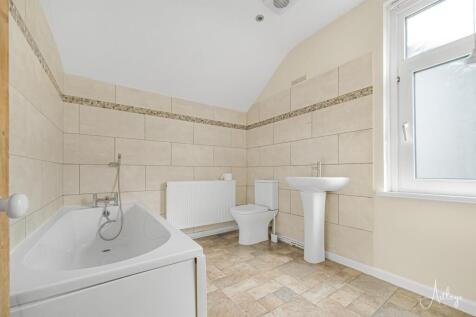 Bathroom/w.c.