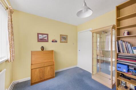 Bedroom 4/sitting room