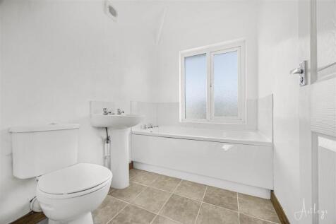 Bathroom/w.c.