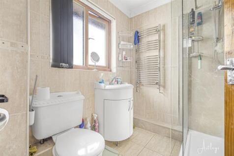 Bathroom/w.c.