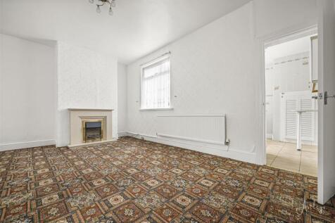 Second reception room/dining room