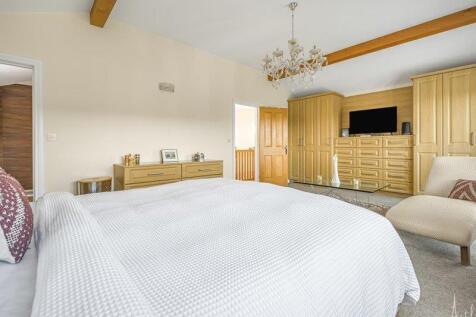 Main bedroom