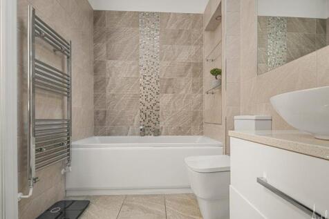 Family bathroom/w.c.