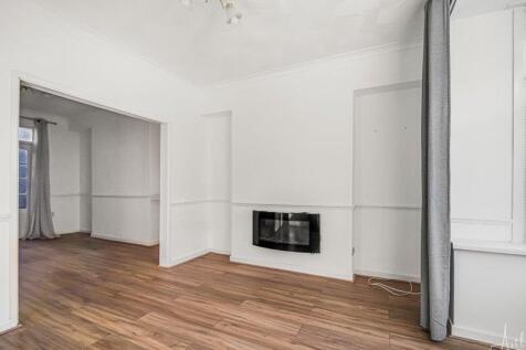 Open-plan lounge-dining room