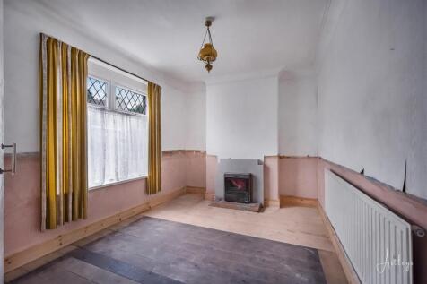 Front lounge