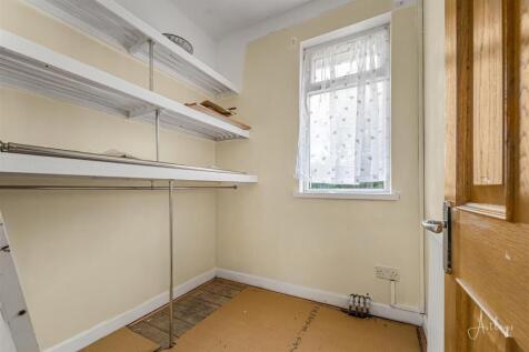 Bedroom 4/study