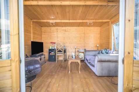 Summer house
