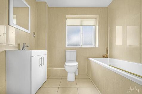 Bathroom/w.c.