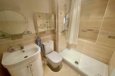 shower room.jpg