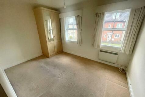 bedroom 3.jpg