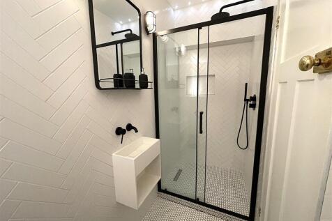 shower.jpg
