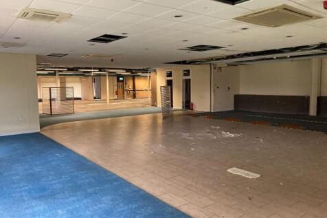 2 Bishop Meadow Main Room south facing.jpg