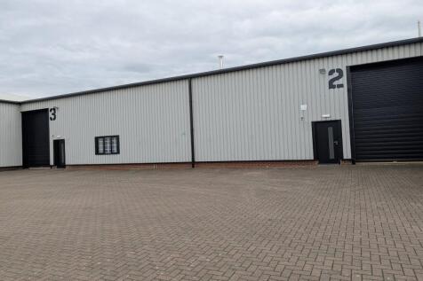 Denham Court Brunel Drive Newark 5.jpg