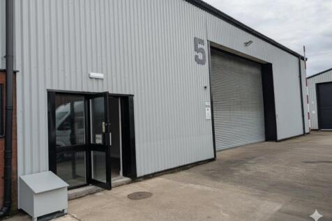 Denham Court Brunel Drive Newark 1.jpg